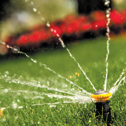 Les Jardins à l'Ancienne, automatic watering
