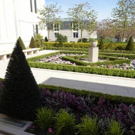 Les Jardins à l'Ancienne, fleurissement, fleurs, fleurs de saison, fleurs de printemps, plantes, jardinier, paysagiste, Nicolas Gobert, viroflay, chaville, le chesnay, versailles, sèvres, vélizy-villacoublay, ville d'avray